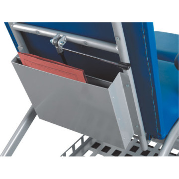 Poltrona per prelievo con ruote blu