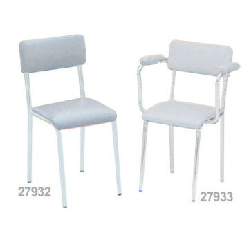 Poltroncina sedile imbottito con braccioli