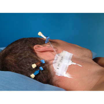 TEGADERM 3M I.V. STRIPS 8,5x10,5 cm - Conf. 50 pz.