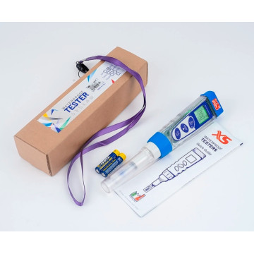 Multiparametro portatile a tenuta stagna IP67 per misura pH, Conducibilità, TDS e Salinità