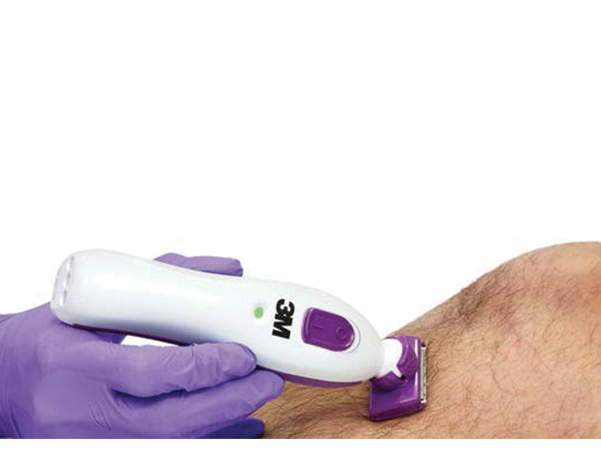 Rasoio chirurgico 3M con testa
pivottante - rasoio e caricabatterie 3M 9667L-E