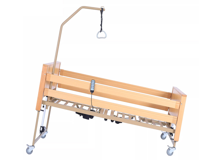 Letto degenza a 4 snodi elettrico
ad altezza variabile 84-125 cm - su ruote