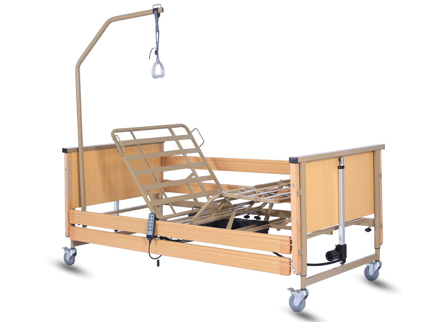 Electric 3-joint hospital bed
with variable height - on wheels