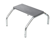 Single-step stool in aluminum