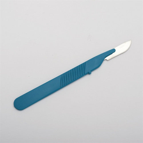 Bisturi monouso in acciaio stainless steel con manico in plastica