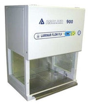 Vertikale Laminar-Flow-Haube 900