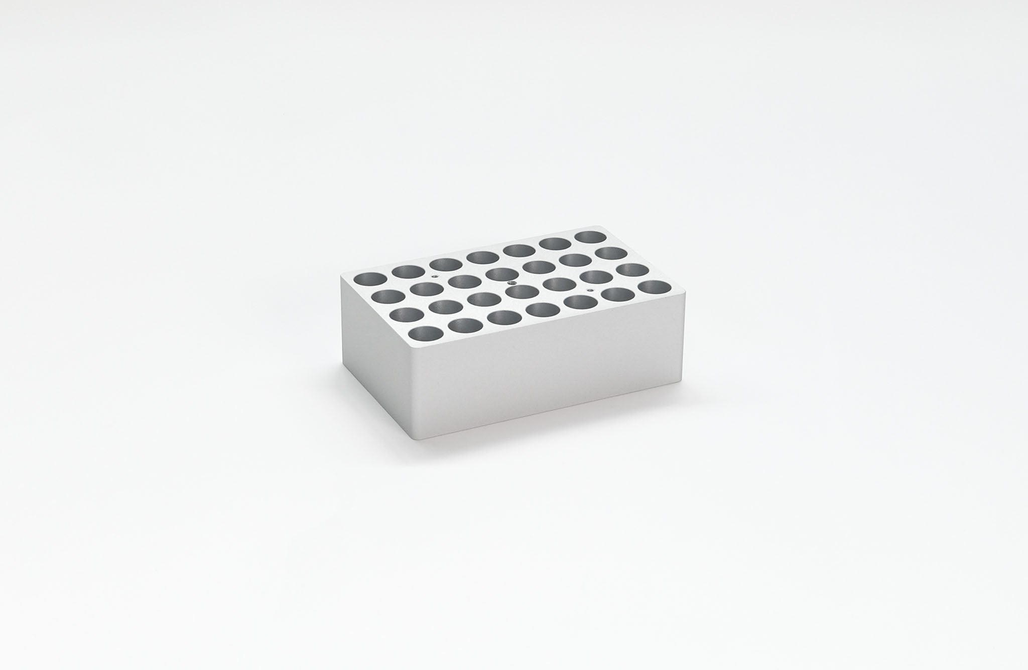 Blocco 28 fori per provette 5/15 ml per termoblocco  HB 120
