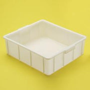 Stackable HDPE basin 65 L