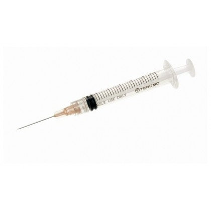 Siringhe Terumo 10 ml con ago 20G - Attacco Centrale Luer - Conf.100 pz